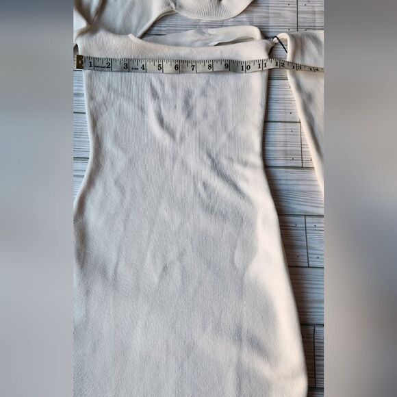 Superdown Kattie Cut Out Dress Off White Size XS - Picture 13 of 14